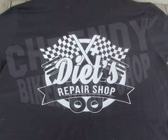 T-shirt Diets Repair Shop